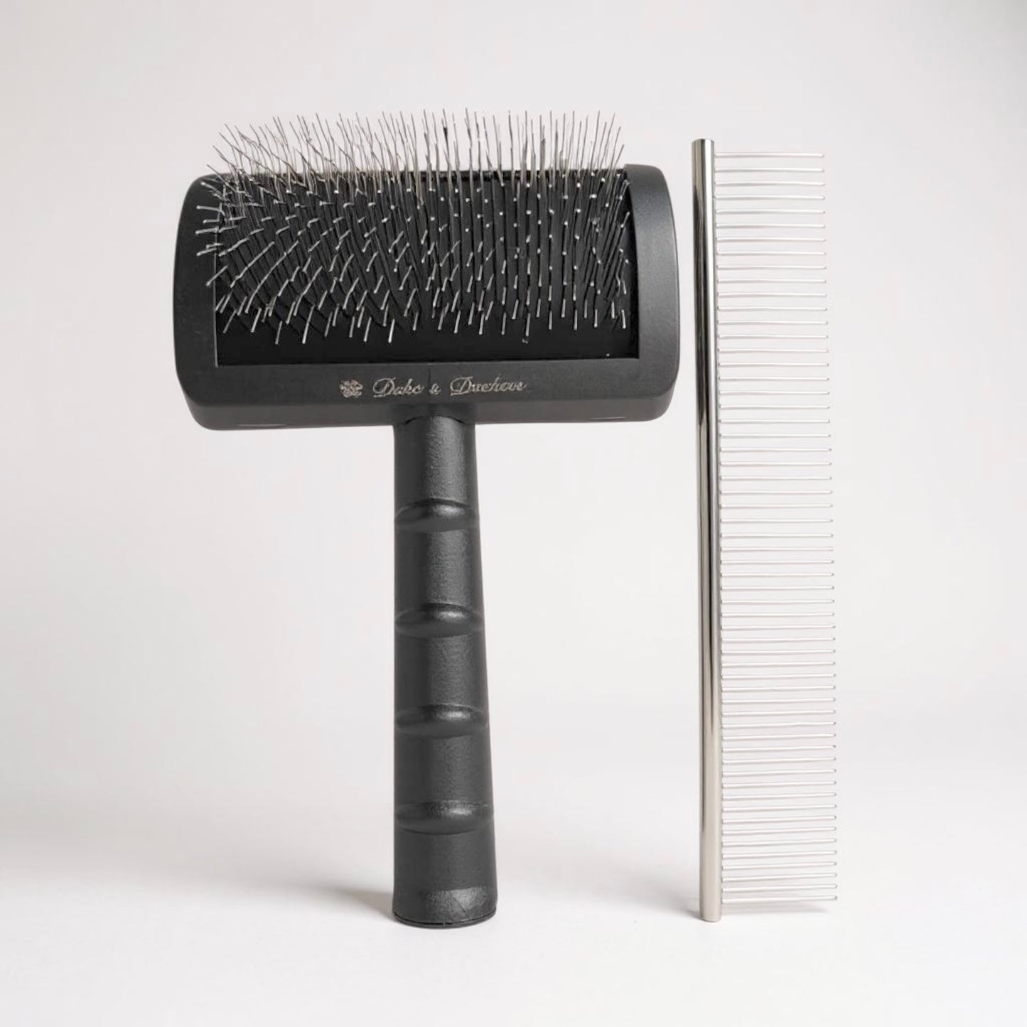 goodbye-tangles-pro-slicker-brush
